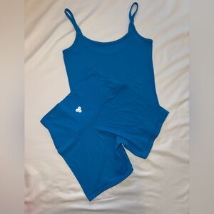 Aritzia Golden Set – Splash Blue (2 Piece Set)